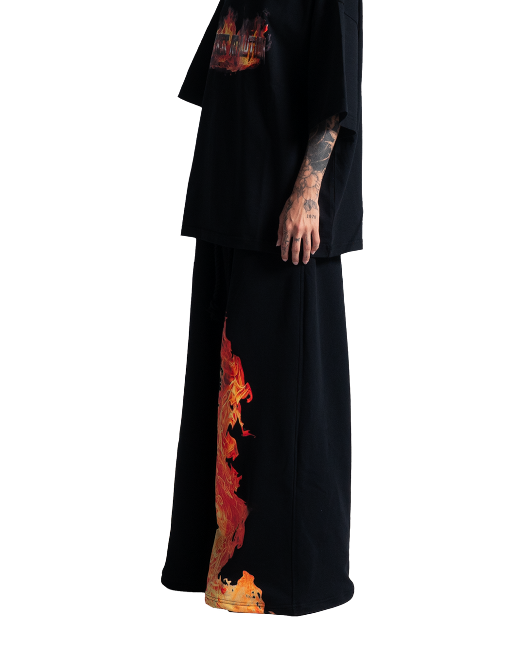 IN FLAMES SWEATSPANTS