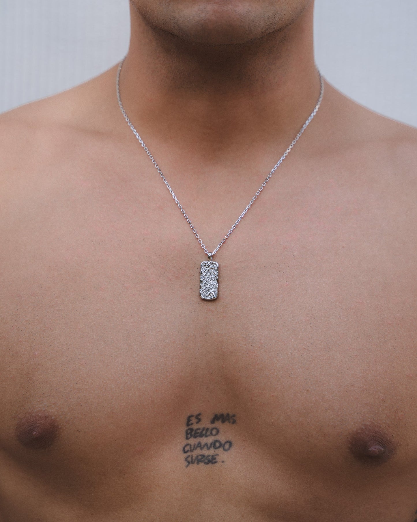 MOONROCK SILVER NECKLACE