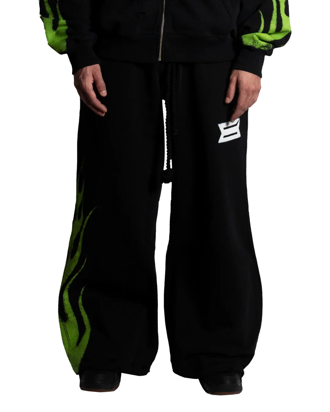 INJECTED BLACK SWEATPANTS