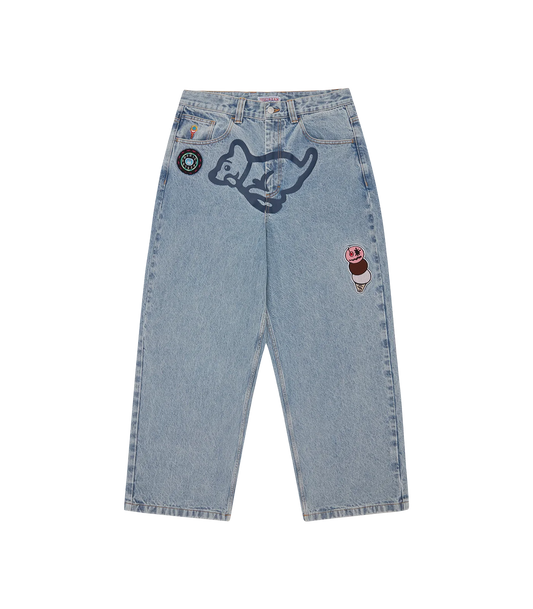 RUNNING PUPPY PATCH TRIPLE SCOOP DENIM PANT - HEAVY WASH BLUE